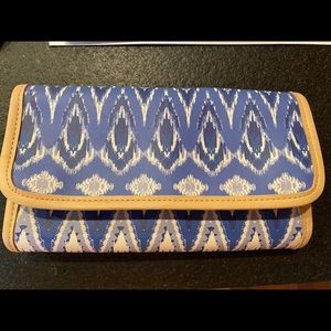 Stella & Dot new jewelry roll ikat
